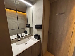 表参道駅 徒歩4分 現況:エステ・マッサージ・サロン その他居抜きなど物件 【業種相談】外観