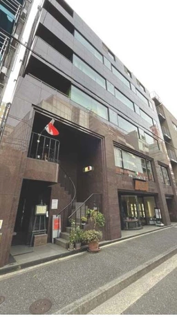 水天宮前駅徒歩5分　飲食不可　天井高：2.7m