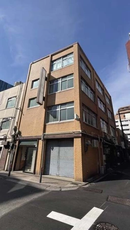 馬車道駅徒歩6分　飲食可　演奏可能・深夜営業可能