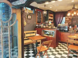 恵比寿駅 徒歩9分 現況:レストラン 飲食居抜き物件 【飲食業のみ募集】外観