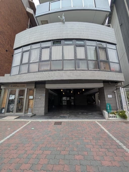 🌲元町山手｜落着きある住宅地域と商業地域を繋ぐ職住共存エリア外観