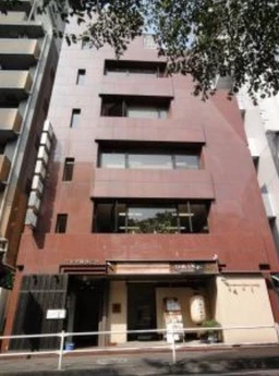 東京ミッドタウン向かい側　居抜き店舗　軽飲食相談可（前店舗：パーソナルジム）