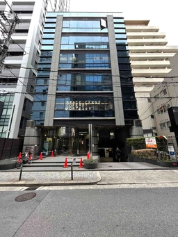 心斎橋駅 徒歩3分【業種相談】