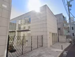 原宿駅 徒歩3分 教会通り近く一棟貸し路面スケルトン物件 【業種相談】