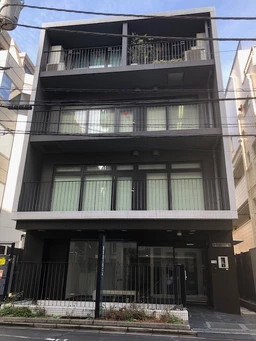 3階店舗！代々木公園駅 徒歩5分 渋谷駅 徒歩13分 【飲食不可】