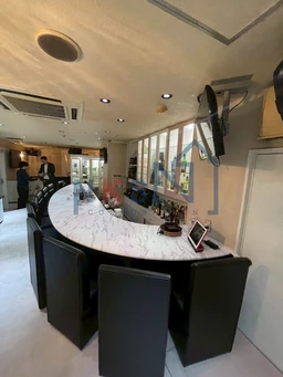 東心斎橋エリア◎7階/11坪◎スナックバー居抜◎