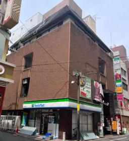 八王子駅徒歩2分 アクセス良好な駅前のスナック居抜き物件です！