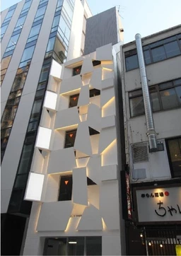 東京駅 徒歩4分 現況:その他 その他居抜きなど物件 【飲食店舗不可。物販・サービス店舗募集中】