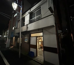 東横線を始め複数路線使用可能!視認性の高い路面店舗外観