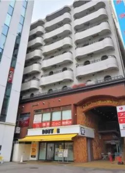 【UY0307】鶴見駅徒歩1分！視認性良好！ネイルサロンや整体などにおすすめな物件！外観