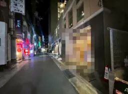 三ノ宮駅 徒歩5分 1F《1-W区画》ラーメン店居抜き物件 【重飲食可】外観