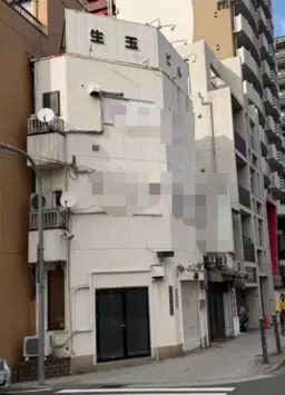 谷町九丁目駅 徒歩3分 谷町筋に面する角地 1-3F一棟貸し物件 【飲食不可】