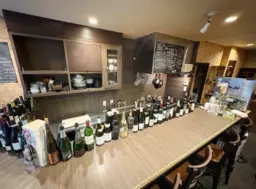 ■明大前駅 徒歩3分 現況:ダイニングバー 居抜き物件 【飲食可】外観