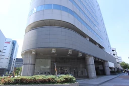立川駅 徒歩8分 1-2F一括貸し給油所跡地物件 【飲食可】外観