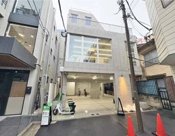 表参道駅徒歩9分　カフェ希望　居抜き