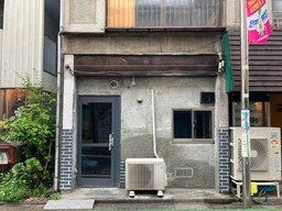 練馬駅·大門通り沿いの1階路面店舗外観