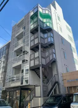 本厚木駅 徒歩4分 1F 現況:美容室・理容室 その他居抜きなど物件 【飲食不可】外観