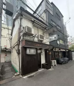 東梅田駅 徒歩3分 造作無償 1F〜2F一棟貸し 寿司屋居抜き物件 【飲食可】外観