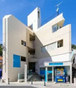 神戸三宮駅 徒歩11分 B1F〜3F一棟貸し 事務所仕様物件 【飲食可】外観