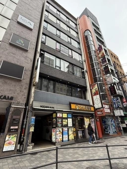 ≪六本木駅 徒歩2分｜4階・49.58㎡｜業種相談可≫