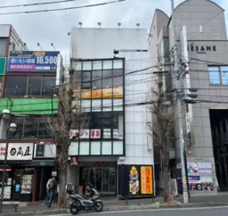 青葉台駅 徒歩2分 駅前ロータリー至近 2Fスケルトン物件 【飲食可】