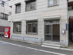 住吉駅徒歩2分　飲食、24時間営業不可外観