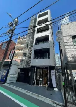 【業種相談】新宿三丁目駅 徒歩5分！美容クリニック居抜き相談可な物件！外観