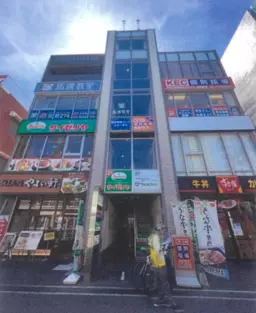 香里園駅 徒歩1分 商店街沿い 2F〈201号〉スケルトン物件 【飲食不可】外観