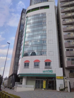 新宿御苑前駅 徒歩6分  スケルトン物件 【飲食不可】　　業種ご相談ください！外観