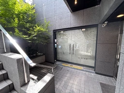 京都市役所前駅 徒歩4分 B1F スケルトン物件 【業種相談】外観