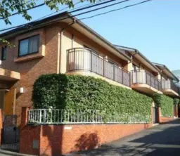 表参道駅 徒歩3分 表参道ヒルズ裏 C棟 1F〜2F一括貸し物件 【飲食不可】