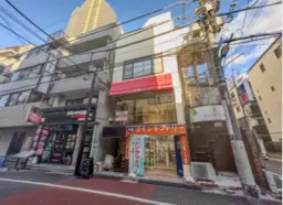 曙橋駅徒歩4分・商店街内の居抜き店舗事務所／民泊可