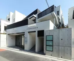 原宿駅 徒歩7分 3F スケルトン物件 【軽飲食可】