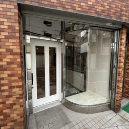 ⭐︎⭐︎代々木上原駅 徒歩3分 商店街沿い1F路面店！カフェ居抜き物件⭐︎⭐︎外観