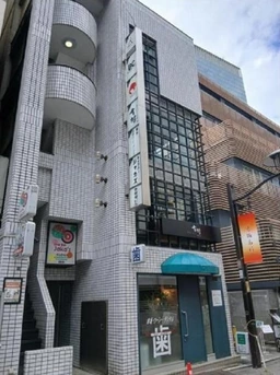 【HS0331】赤坂駅徒歩3分。パーソナルジム・ヨガ・サロン相談可。飲食不可。EV付き。外観
