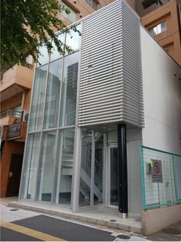 ⭐︎⭐︎大塚駅 徒歩8分 ガラス張り 一棟貸し！物販居抜き物件 【飲食可】⭐︎⭐︎外観