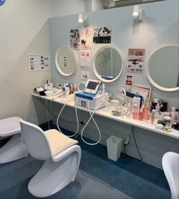 ★自社ID8178★大阪天満宮駅 徒歩1分 3F  【エステ、マツエク、ネイル、整体、脱毛、ホワイトニン等の美容サロン】外観