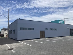 本庄駅 徒歩20分 1F スケルトン物件 【業種相談】外観
