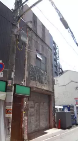 日本橋駅 徒歩5分 1F〜3F 一棟貸 現況:倉庫として使用している物件 【業種相談】外観