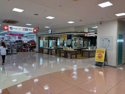 駅前徒歩1分！2Fエスカレーター上がって直ぐの視認性の高い区画の好立地。業態応相談です！外観