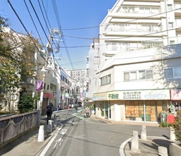 幡ヶ谷駅徒歩3分 西原商店街 視認性のある1階路面店(11868)外観