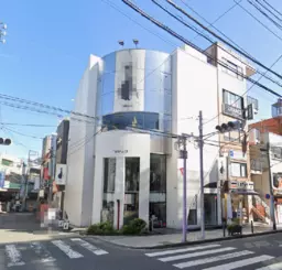 日吉駅 徒歩2分 　日吉中央通り沿い　3～4階外観