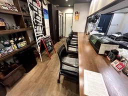 【板宿駅 徒歩3分】居酒屋居抜き店舗｜10坪・1階路面店で即開業可能！外観