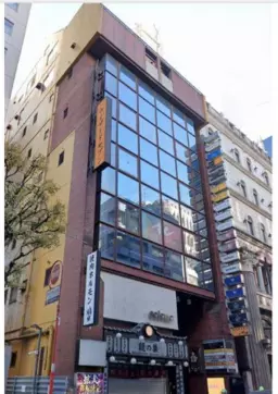 新宿駅 徒歩7分 3F 現況:バー 飲食居抜き物件 【飲食可】