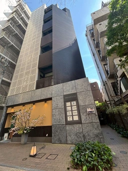 「外苑前・青山一丁目」の2駅アクセス可能！ 歯科クリニック居抜き物件！ネイル・エステなども◎