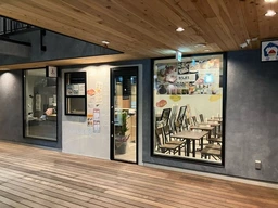 鎌倉駅徒歩7分1F 小町通り沿いのカフェ居抜き物件です！外観