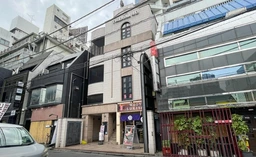 ≪六本木駅 徒歩2分｜4階・41.90㎡｜バー居抜き≫外観