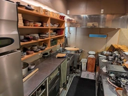 神楽坂駅 徒歩1分 1F〜2F 飲食居抜き物件 【重飲食可】外観