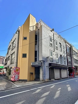 フリーレント1ヶ月！　複数路線、複数駅利用可能で便利な立地。　軽飲食店舗ご相談可能です！