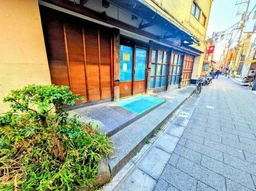 ☆ご質問や内見希望の方は【問い合わせ】からメッセージをお願い致します☆※お電話はお控えください。外観